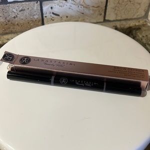 Anastasia Beverly Hills, brow definer, triangular brow pencil, medium brown